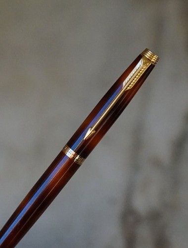 Stylo plume parker laque - plume, 75