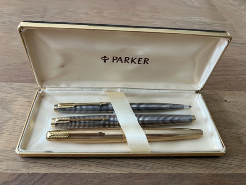 Lot stylos iconiques parker - de,